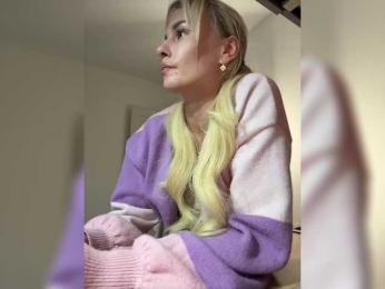 Kocmoc_Katerina webcam model stream image