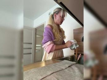 Kocmoc_Katerina webcam model stream image