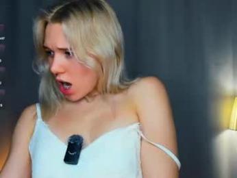 myviolet_rush webcam model stream image