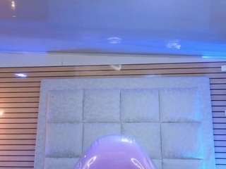 miafischer2 webcam model stream image
