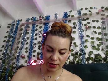 Cocochanell webcam bongacams model stream image