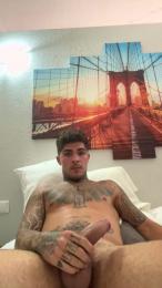 Chrisdov webcam model stream image