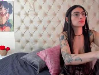 emilieandblake webcam model stream image