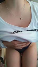 petitesantaslut webcam model stream image