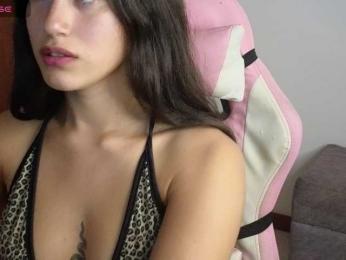 BellaRose- webcam model stream image