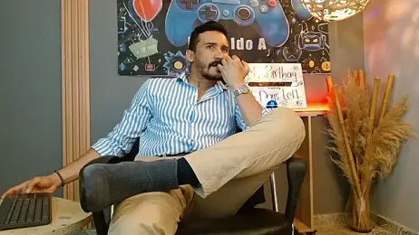 Reiko_85_ webcam model stream image