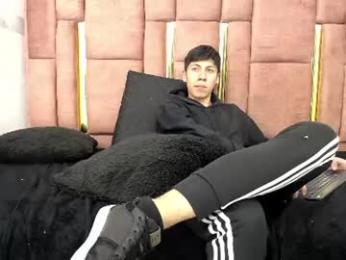 ethan_grayy webcam model stream image