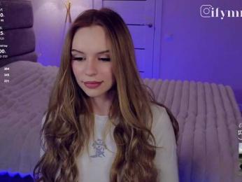 fymryn webcam bongacams model stream image