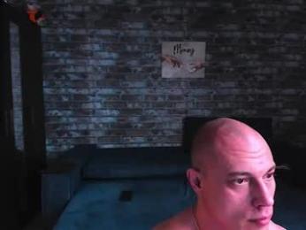 mark_normal webcam model stream image