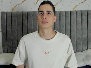 Ryan Levi webcam model stream image