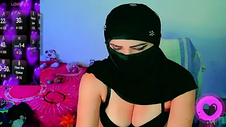 SultanaLayla webcam model stream image