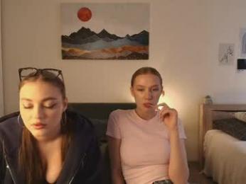 caressyourself webcam model stream image