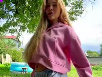 necolezhuang webcam chaturbate model stream image