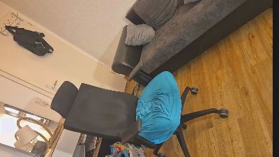 LuckyBong webcam model stream image