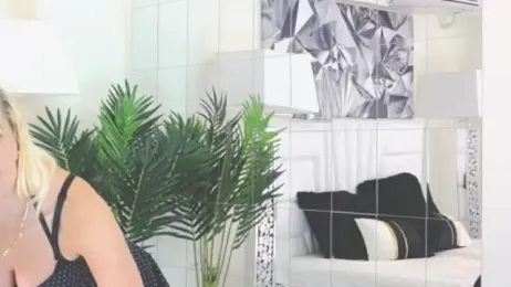 LilyFord webcam model stream image