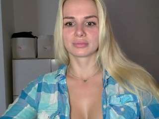 corneliabarbie webcam model stream image