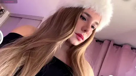 Isa_Pallmer webcam model stream image