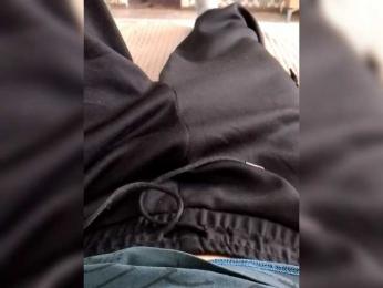 Love-para111 webcam model stream image