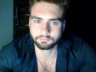 Roan Birkin webcam model stream image