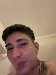 Demon6XL webcam model stream image