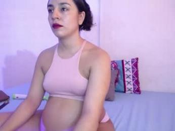 _joanne_and_oliver_ webcam model stream image