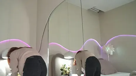 MiraBliss webcam model stream image