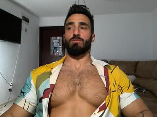 Ian Hunk webcam model stream image