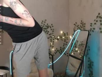 kiriae21 webcam model stream image