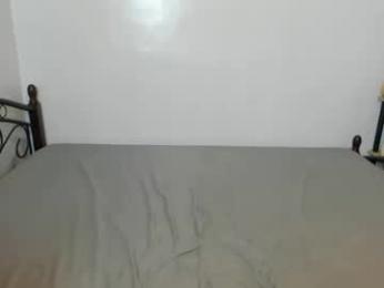 urfucker_vinz webcam model stream image