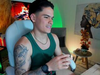 Matt Andersson webcam flirt4free model stream image