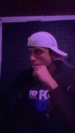 JovenTulon24 webcam model stream image