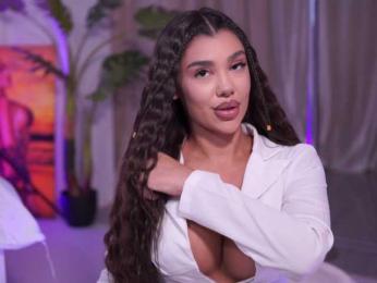 NatyDesiree webcam bongacams model stream image