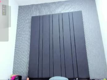 emily_collins69 webcam model stream image