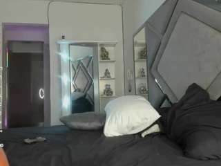 niiaa1 webcam model stream image