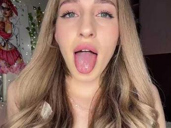 VictoriaBix webcam model stream image