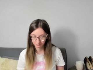 annagentle webcam model stream image