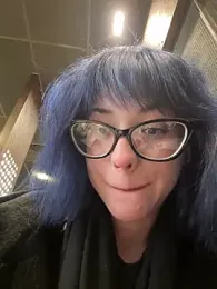 Only_April webcam model stream image