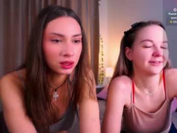 pamilarakestraw webcam model stream image