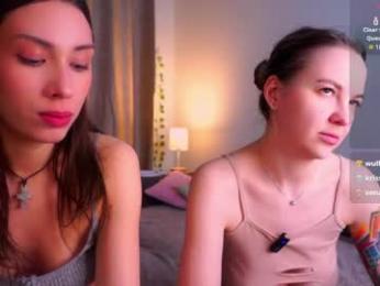 pamilarakestraw webcam model stream image