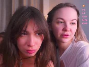 pamilarakestraw webcam model stream image