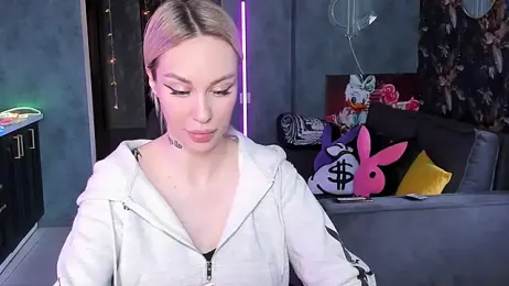 Blckmirrorr webcam model stream image