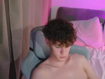 cute_thomas webcam model stream image