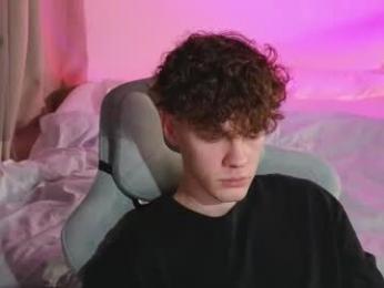 cute_thomas webcam model stream image