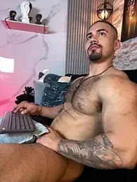 jaxon_colton webcam stripchat model stream image