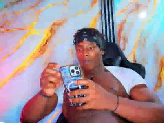 Dalton Asher webcam model stream image