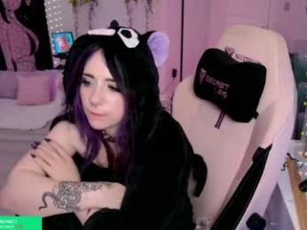 crimsonkitten webcam chaturbate model stream image
