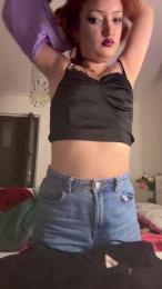 Alisiapoiiy webcam model stream image