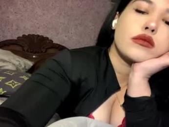 charalilleberg webcam model stream image