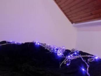 alecxis_ webcam model stream image