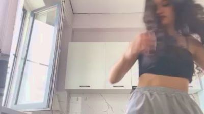TobieHuckstep webcam model stream image